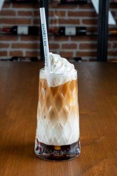 ICED SALTED KARAMEL LATTE